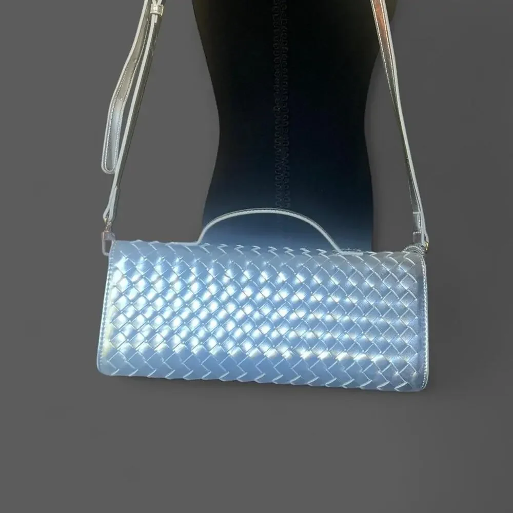 Silver metallic woven shoulder